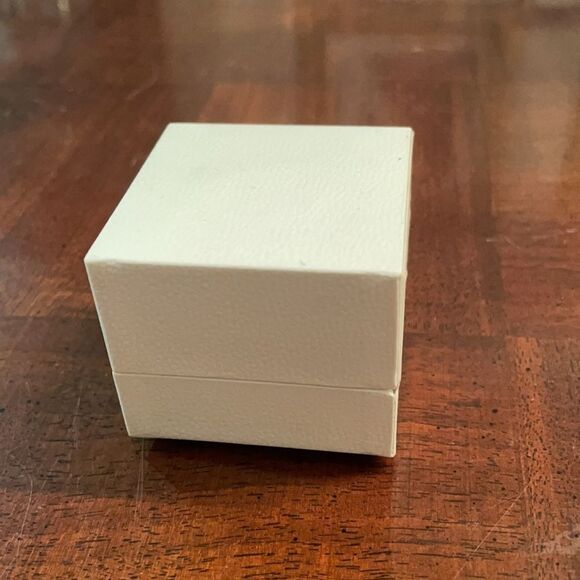 Pandora Jewelry Empty Ring Box - Picture 5 of 7